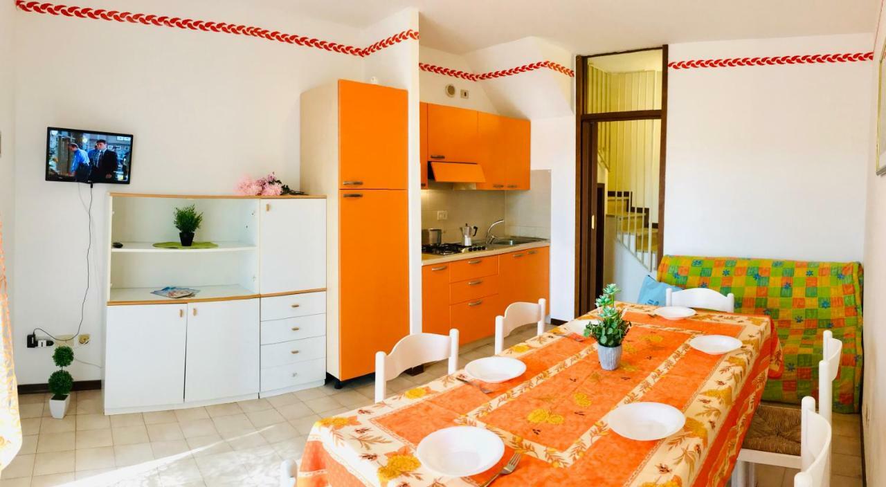 Residence Cinzia Pool Bibione Exterior foto